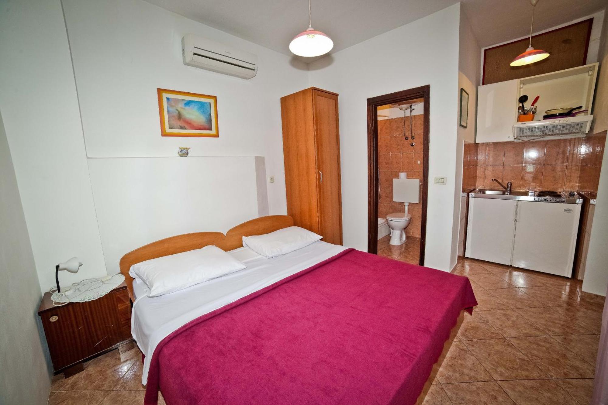 Guest House Maja Split Exterior foto